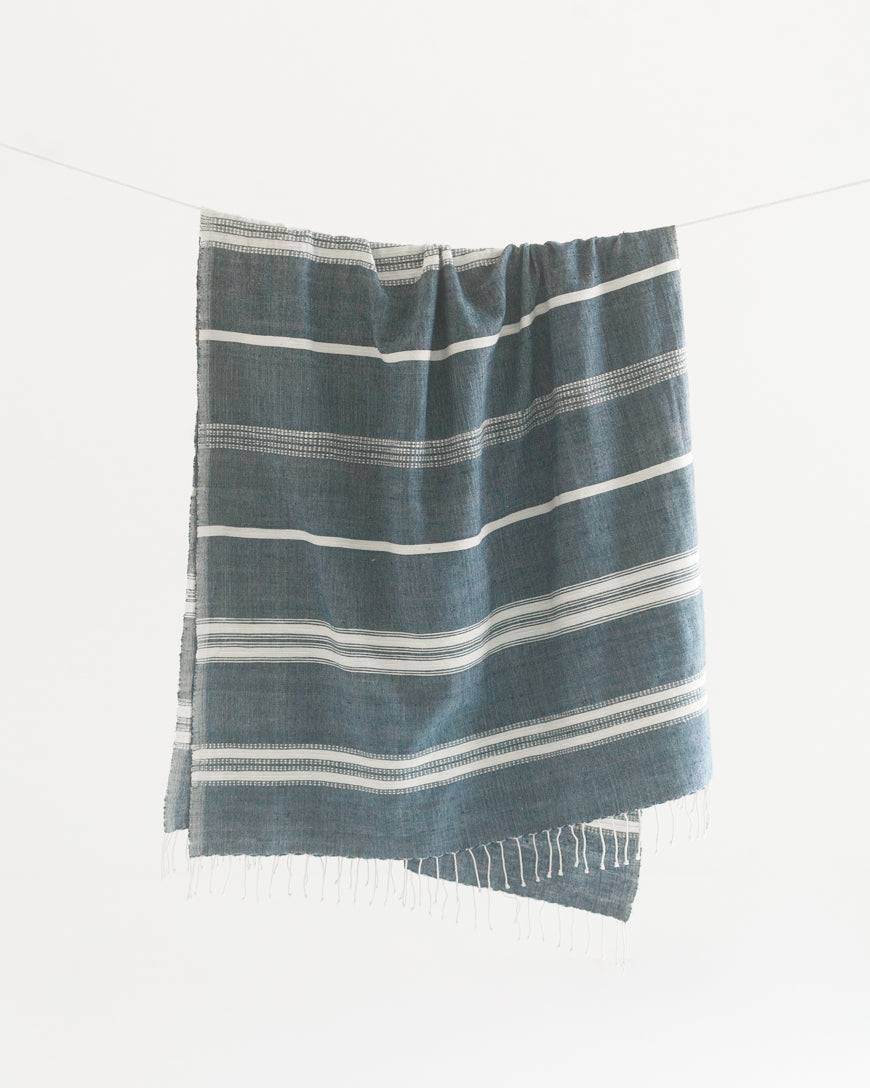 bath hand towels, bathroom hand towels, hand towels for bathroom, linen tea towels wholesale, pretty bathroom hand towels