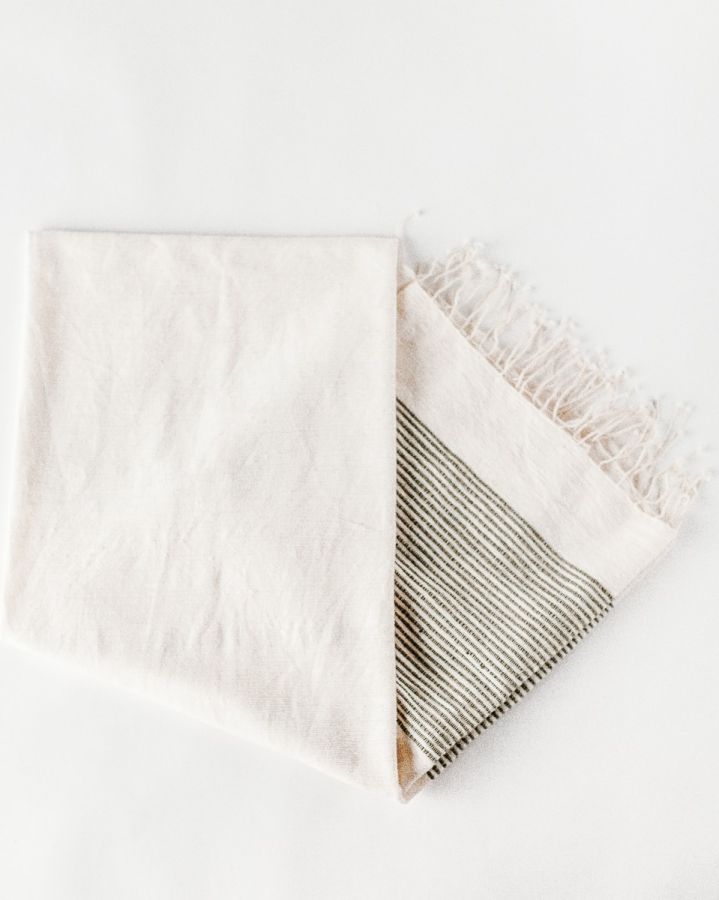 bath hand towels, bathroom hand towels, hand towels for bathroom, linen tea towels wholesale, pretty bathroom hand towels